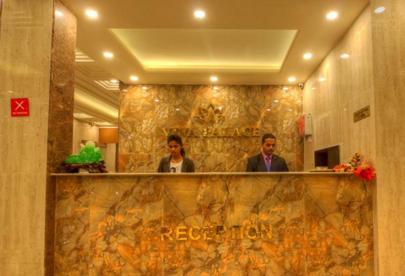 Hotel Viva Palace New Delhi Bagian luar foto